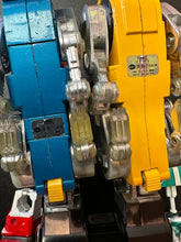 Load image into Gallery viewer, GB-36 Diecast Y &amp; K Lionbot Voltron Made in Japan Loose Parts
