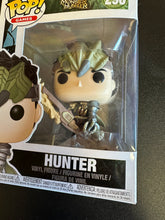 Load image into Gallery viewer, FUNKO POP MONSTER HUNTER HUNTER 296 BOX DAMAGE
