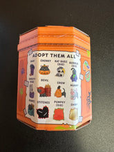 Load image into Gallery viewer, Spooky Trash Kitties Series 1 Sealed Mystery Box (1)
