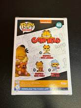 Load image into Gallery viewer, FUNKO POP GARFIELD WITH POOKY 40
