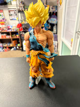 Load image into Gallery viewer, DAMAGED Dragon Ball Z Xenoverse 2 Super Masters Stars Piece Son Goku Figure Statue SEE PICS/READ
