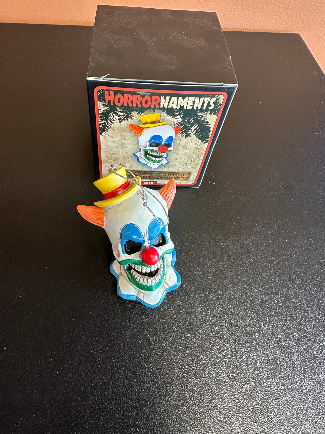 HORRORNAMENTS HALLOWEEN SKULL CLOWN COLLECTIBLE ORNAMENT