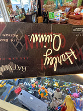 Load image into Gallery viewer, NECA BATMAN ARKAM CITY HARLEY QUINN 1/4 SCALE ACTION FIGURE BOX DMG
