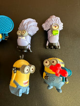 Load image into Gallery viewer, McDonald’s Despicable Me 2 Minion Nonworking Toys Set of 8
