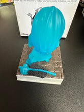 Load image into Gallery viewer, NECA HEAD KNOCKERS HAUNTED MANSION GUS HITCHHIKING GHOST BOBBLEHEAD
