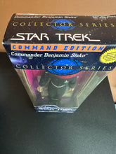 Load image into Gallery viewer, Playmates Collector Series Star Trek Commander Benjamin Sisko Figure Command Edition Box Damage
