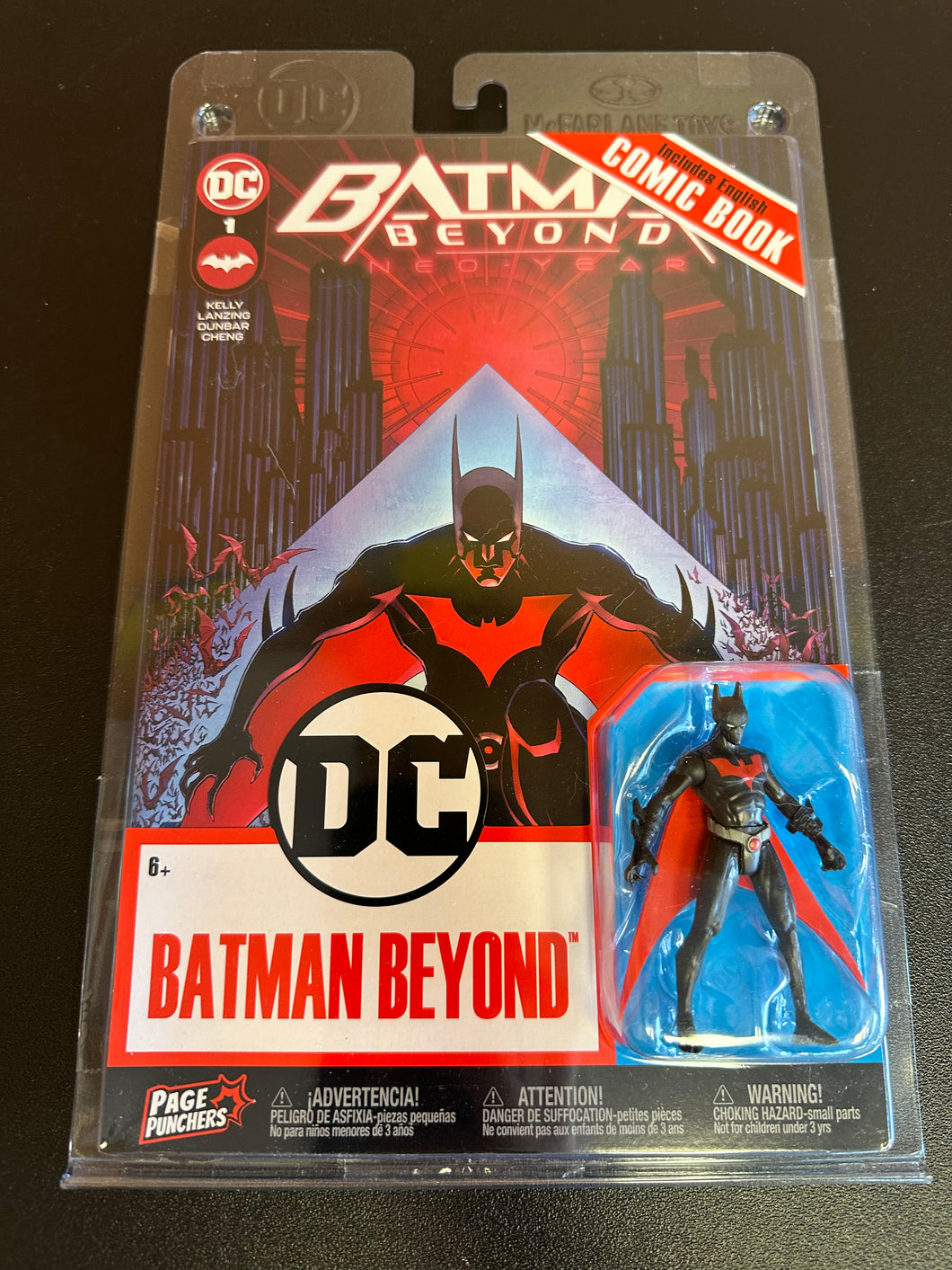 DC PAGE PUNCHERS BATMAN BEYOND COMIC & 3” FIGURE