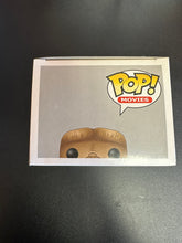 Load image into Gallery viewer, FUNKO POP E.T. THE EXTRA-TERRESTRIAL 130
