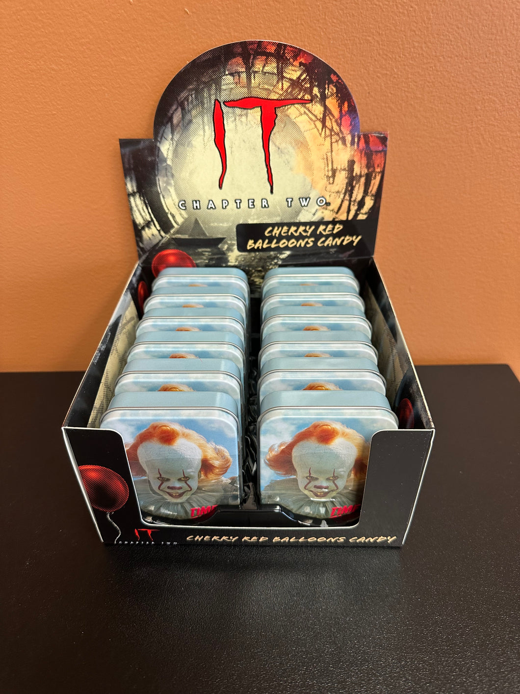 IT CHAPTER TWO CHERRY RED BALLOONS CANDY (1) PENNYWISE CANDY TIN