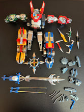 Load image into Gallery viewer, KNOCK OFF Fantasy Jewel Voltron KO Preowned Figure Broken Tail
