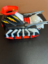 Load image into Gallery viewer, World Events Productions 1984 Panosh Voltron SKULL TANK Preowned
