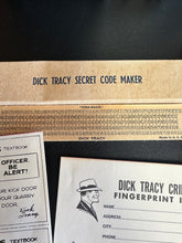 Load image into Gallery viewer, Dick Tracy 1961 Crimestopper Club Kit
