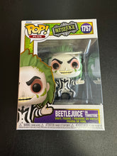 Load image into Gallery viewer, FUNKO POP PLUS BEETLEJUICE ON TOMBSTONE 1757
