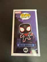 Load image into Gallery viewer, FUNKO POP MARVEL SPIDER-MAN INTO THE SPIDERVERSE MILES MORALES 402 BOX DAMAGE
