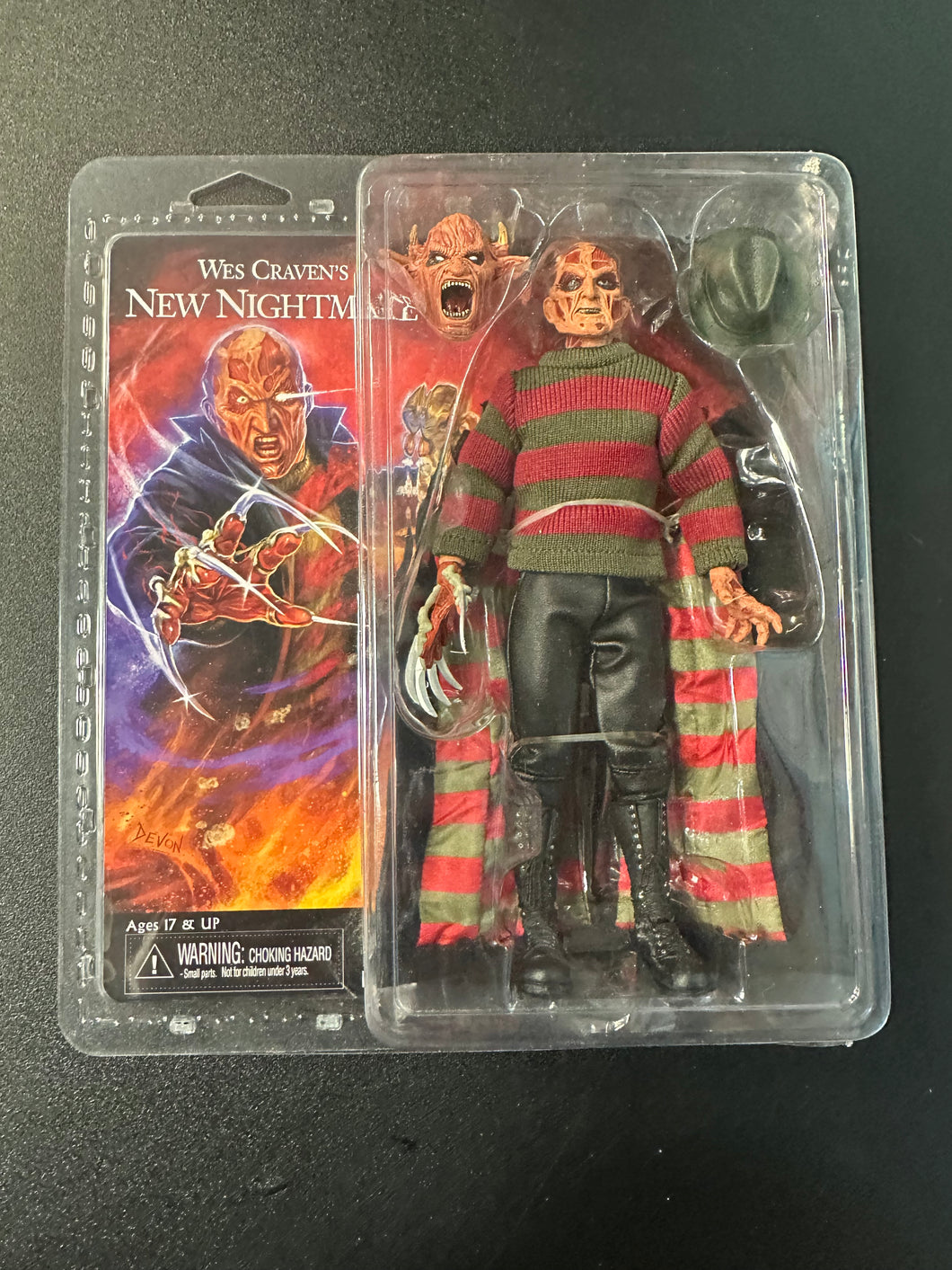 NECA REEL TOYS WES CRAVEN’S NEW NIGHTMARE FREDDY KRUEGER CLOTHED FIGURE