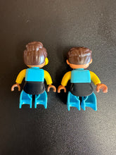 Load image into Gallery viewer, LEGO DUPLO GIRL &amp; BOY SCUBA DIVER FIGURES NO MARKINGS
