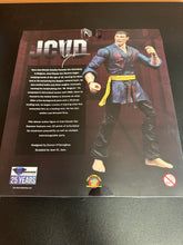 Load image into Gallery viewer, DIAMOND SELECT TOYS JEAN-CLAUDE VAN DAMME IN BLUE GI DELUXE FIGURE OPEN BOX
