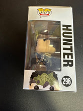 Load image into Gallery viewer, FUNKO POP MONSTER HUNTER HUNTER 296 BOX DAMAGE
