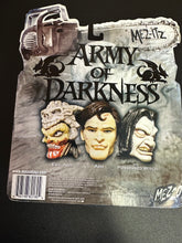 Load image into Gallery viewer, MEZCO MEZ-ITZ ARMY OF DARKNESS FIGURES BUBBLE SEPERATING
