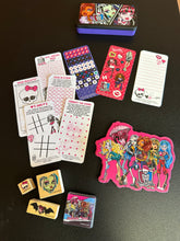 Load image into Gallery viewer, Monster High Stationary Set Preowned
