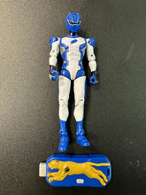 Load image into Gallery viewer, Power Rangers Jungle Fury Blue Cheetah Ranger 6” Figure with Sound Tag
