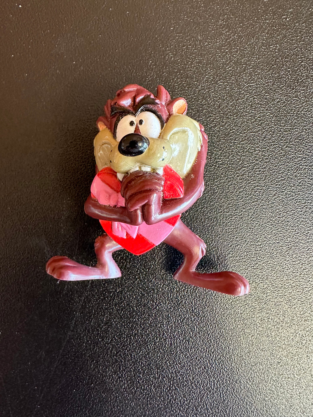 Tasmanian Devil Taz 1999 Valentines Heart 2.5” Mini Figure