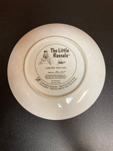 Load image into Gallery viewer, King World The Little Rascals Limited Edition Decorative Plate Preowned
