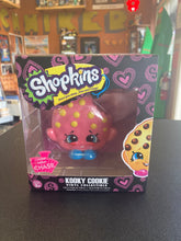 Load image into Gallery viewer, FUNKO Shopkins Kooky Cookie CHASE Vinyl Collectible
