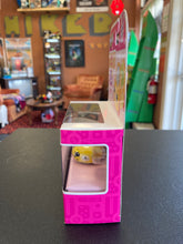 Load image into Gallery viewer, SHOPKINS Cutie Cars 07 Lemon Limo
