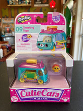 Load image into Gallery viewer, SHOPKINS Cutie Cars 09 Traveling Taco
