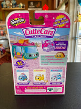 Load image into Gallery viewer, SHOPKINS Cutie Cars 09 Traveling Taco
