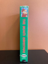 Load image into Gallery viewer, THE BEAR’S CHRISTMAS VHS sealed
