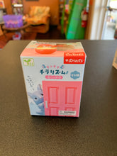 Load image into Gallery viewer, YELL FIGURES Hide And Seek Chinchilla Mystery Box Figure
