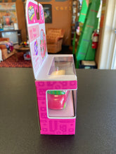 Load image into Gallery viewer, SHOPKINS Cutie Cars 11 Motor Melon
