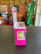 Load image into Gallery viewer, SHOPKINS Cutie Cars 1 Cupcake Cruiser
