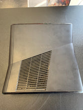 Load image into Gallery viewer, XBOX 360 S Console 4GB MODEL 1439 with Controller &amp; KINECT Preowned
