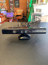 Load image into Gallery viewer, XBOX 360 S Console 4GB MODEL 1439 with Controller &amp; KINECT Preowned
