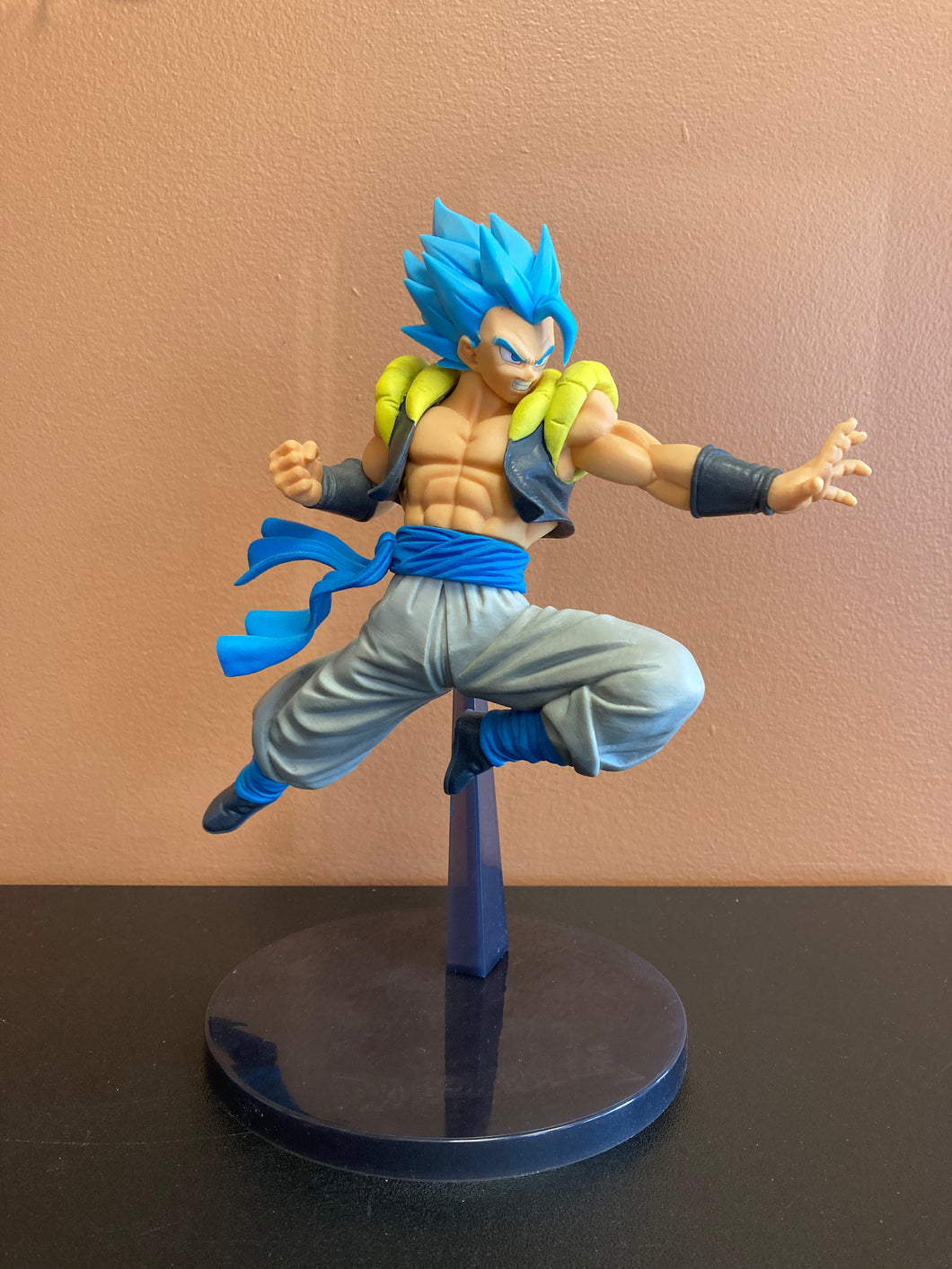 Dragonball Super Broly ultimate soldiers Gogeta Figure Preowned