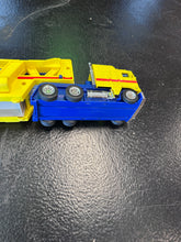 Load image into Gallery viewer, Vintage Hot Wheels Hauler Car Carrier Yellow &amp; Blue Preowned
