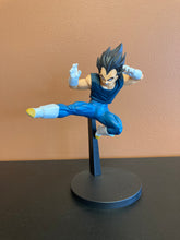 Load image into Gallery viewer, Dragonball Superhero Matchmaker Vageta Figure Preowned
