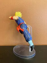 Load image into Gallery viewer, Dragonball Ichiban Super Saiyan Son Gohan 94 Figure Preowned
