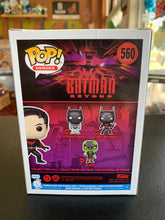 Load image into Gallery viewer, FUNKO POP Batman Beyond Terry McGinnis 560 Limited Chase Edition
