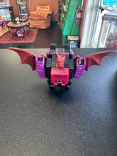 Load image into Gallery viewer, 1987 Transformers Headmaster Mindwipe Incomplete
