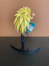 Load image into Gallery viewer, Dragonball Z Super Saiyan 3 Gotenks Figure Preowned
