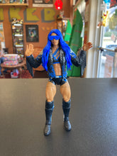 Load image into Gallery viewer, Mattel WWE Elite Series 83 Sasha Banks (no extra Hands)
