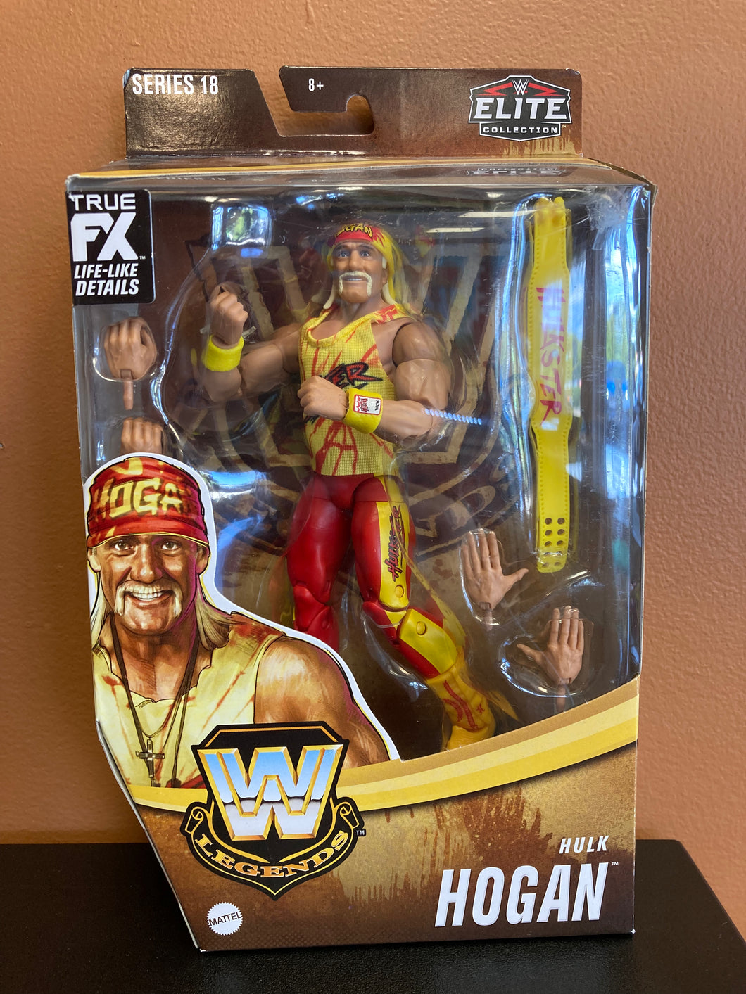 WWE Legend Hulk Hogan Figure Sealed In Box