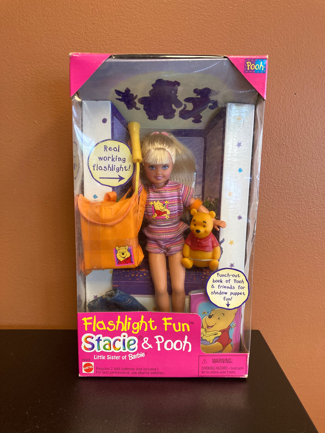 Mattel Flashlight Fun Stacie & Pooh Sealed in Box