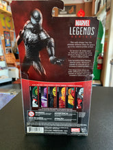 Load image into Gallery viewer, Marvel Legends Series Armored Spider-Man (card damage)
