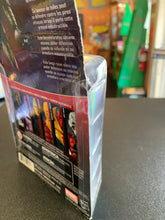 Load image into Gallery viewer, Marvel Legends Series Armored Spider-Man (card damage)
