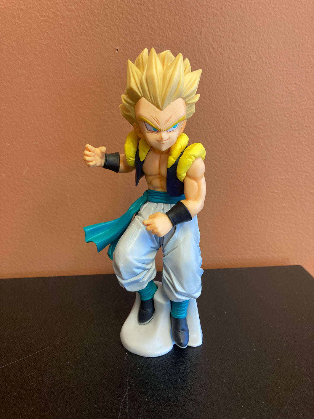 Dragonball Solid Edge Works Vol 6. Gotenks B Figure Preowned Approx. 7” Tall